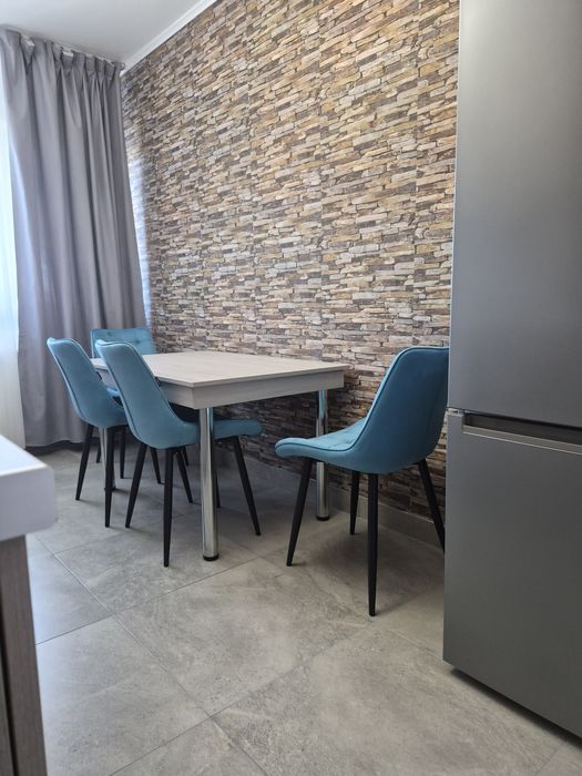 P F .Vând apartament la cheie cu o cameră în zona Tera  et.2