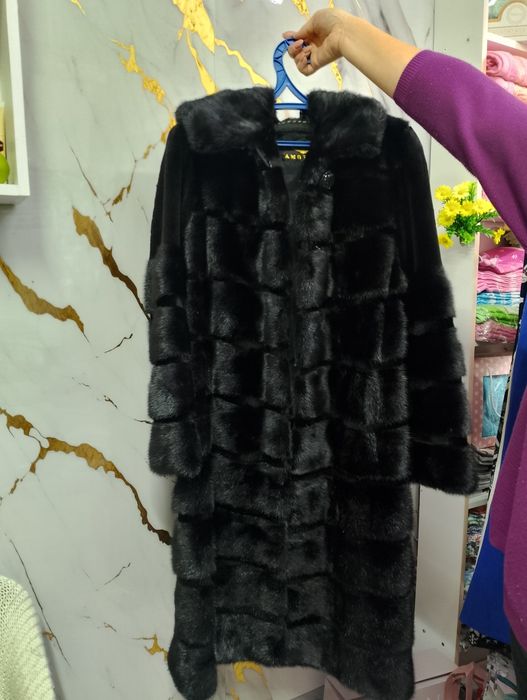 Продам норковую шубу б/у