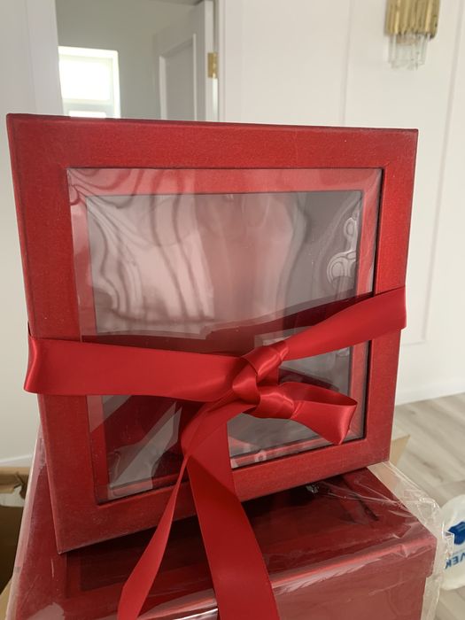 Подарочные коробки