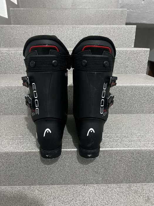 Продавам ски обувки HEAD.