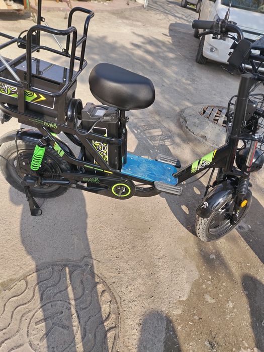 Elektro skuter sotiladi