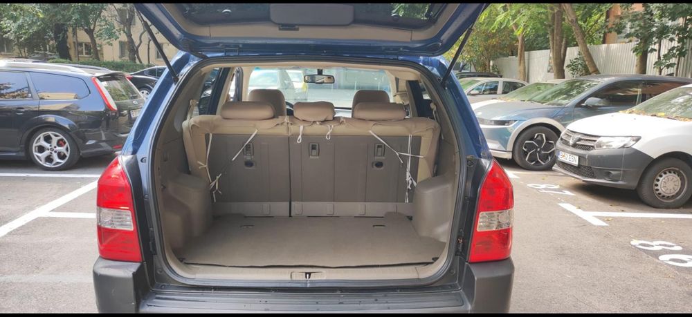 Vând HYundai Tucson