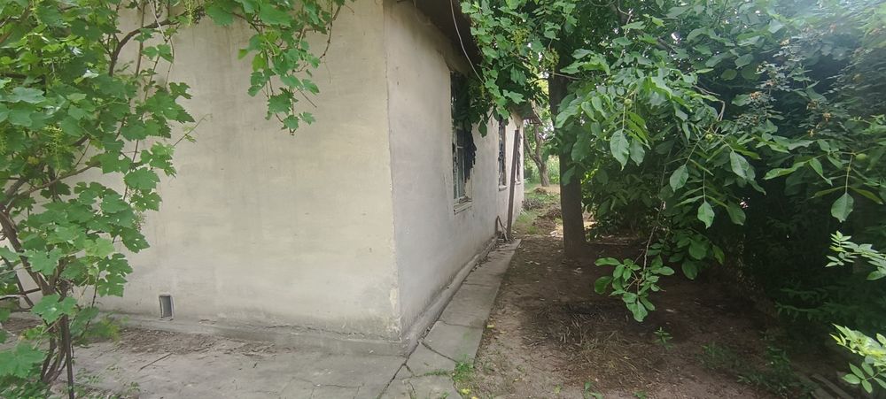 Продаетс участок 24 сотки. Янгиюль. Аккурган