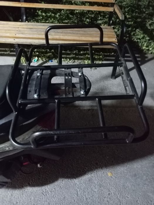 Srochna sotiladi!!! Luboy Skuterga temir bagajnik tushadi.