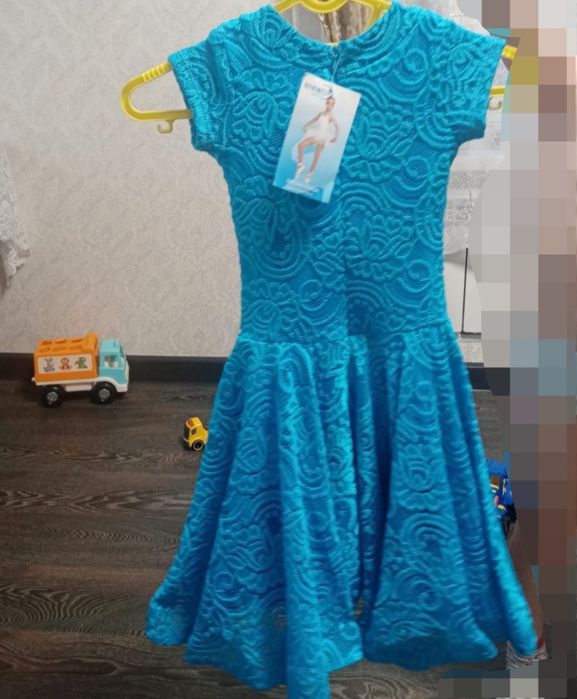 Платье для бальных танцев