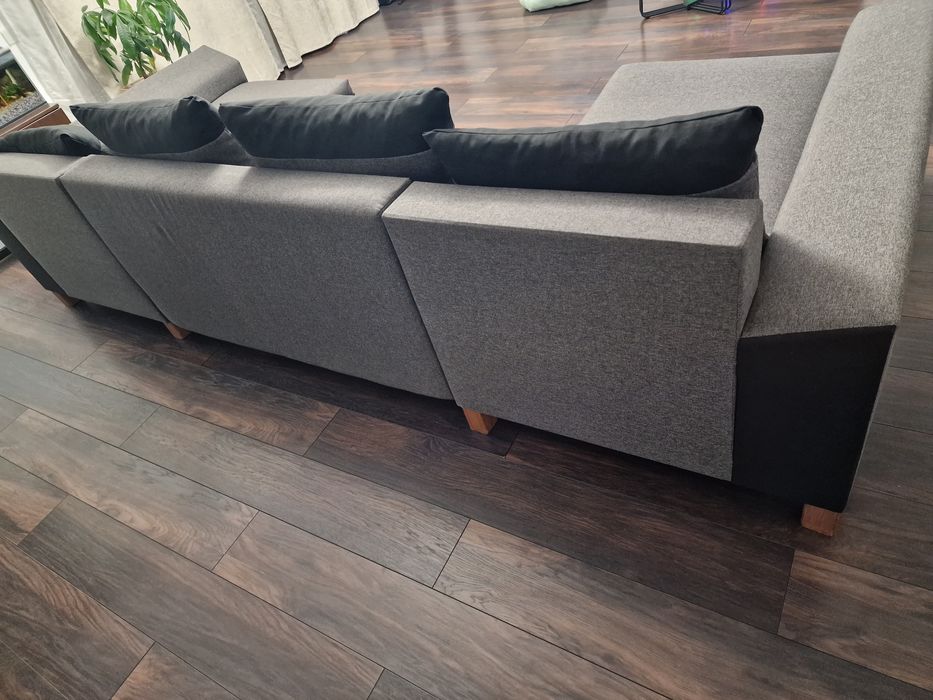 De vanzare canapea forma U extensibila