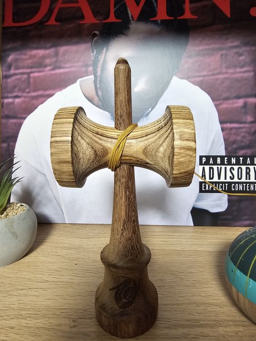 Vand ken de Kendama Crane
