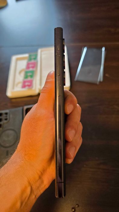 Samsung s23 Ultra 512GB калъфи + протектори