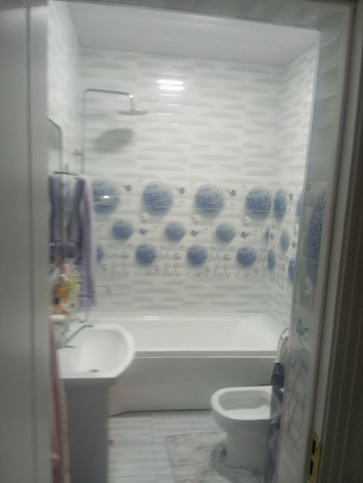 Таер уй жой сотилади жихозлари билан