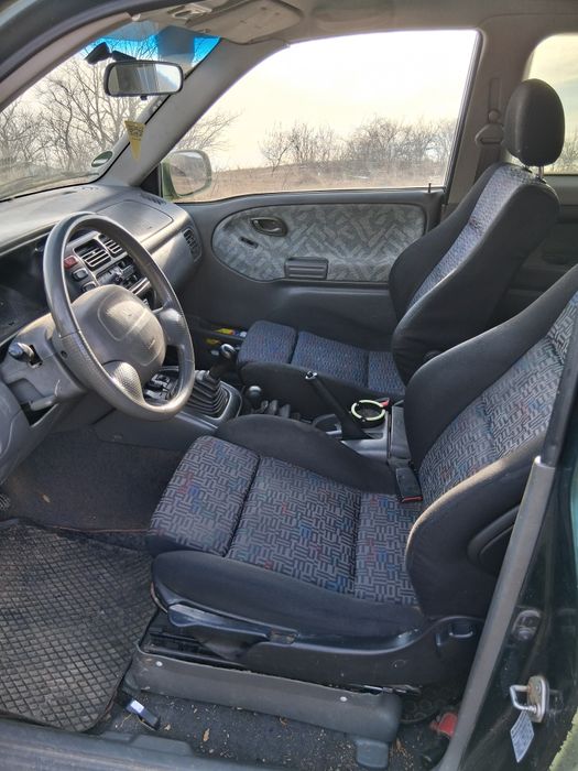 Vând Suzuki grand vitara