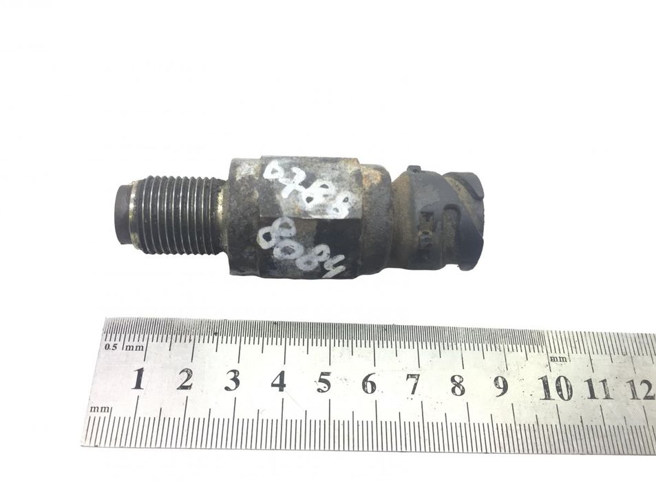 0009101614 Senzor de viteză al tahografului MERCEDES-BENZ Axor, Actros MP1, MP2, MP3 (1996-2014) MERCEDES-BENZ