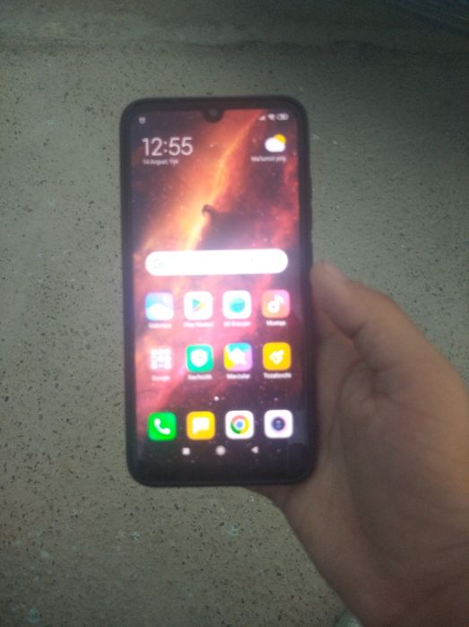 Redmi 7 sotiladi narxini kelishamiz 16