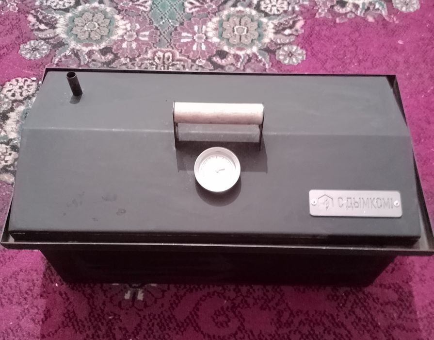 Продам Коптильню горячей копчени