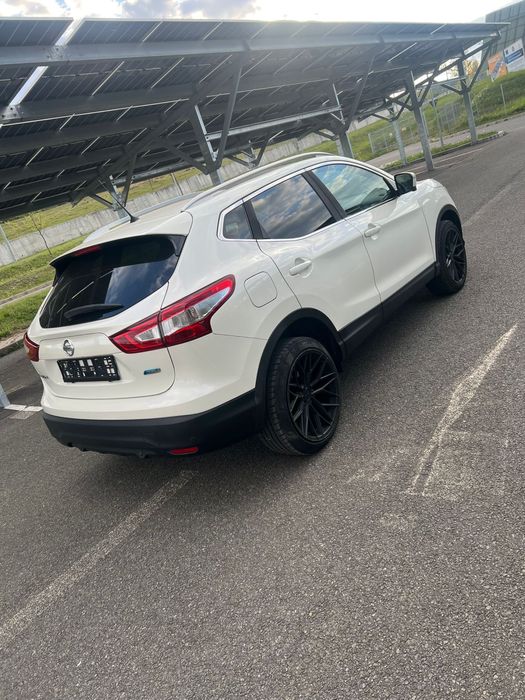 Nissan Qashqai 1.5 dci 2015