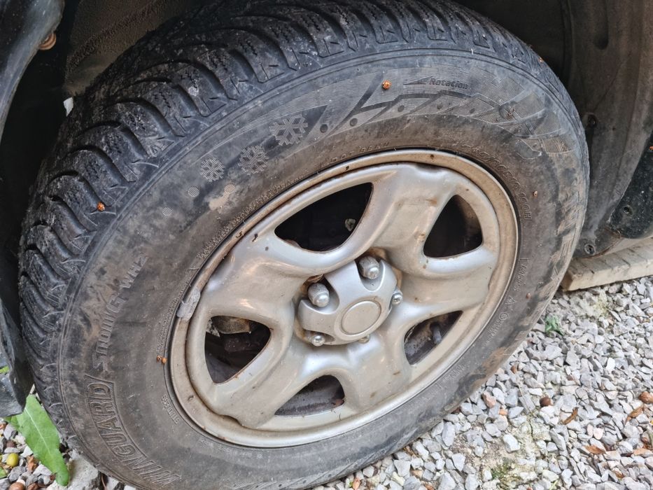 Джанти с гуми за Рав 4