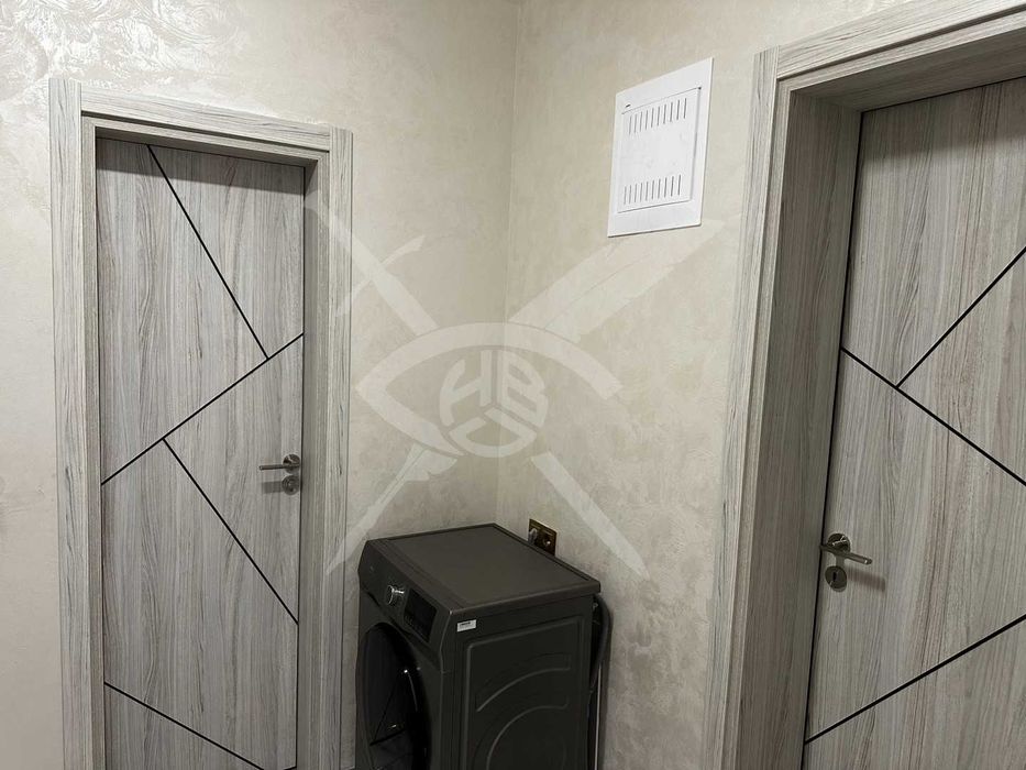 Дава се под наем Двустаен апартамент в София, Красно село - 91 кв.м за 747.66 € - Снимка #8