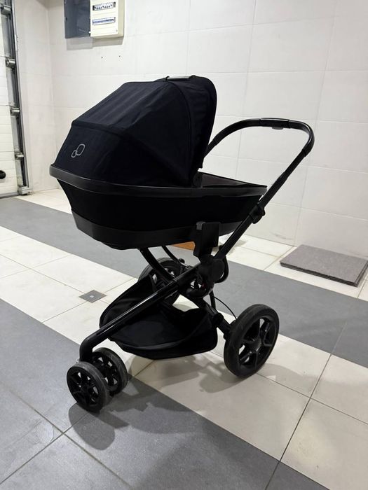 Продам детскую коляску Quinny