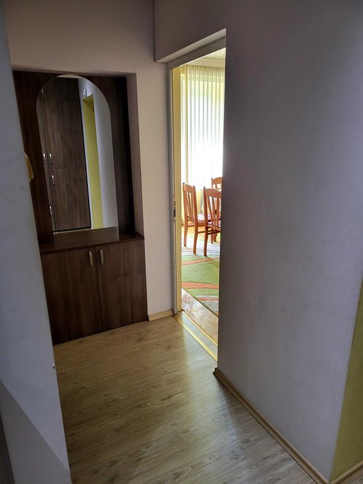 Дава се под наем Тристаен апартамент в Плевен, Идеален център - 74 кв.м за 331.5 € - Снимка #1