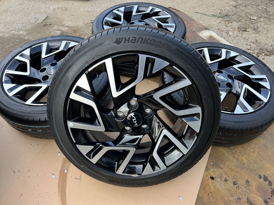 Vand jante kia Xceed Sportage hyndai nissan 235 45 R18 dot 2024