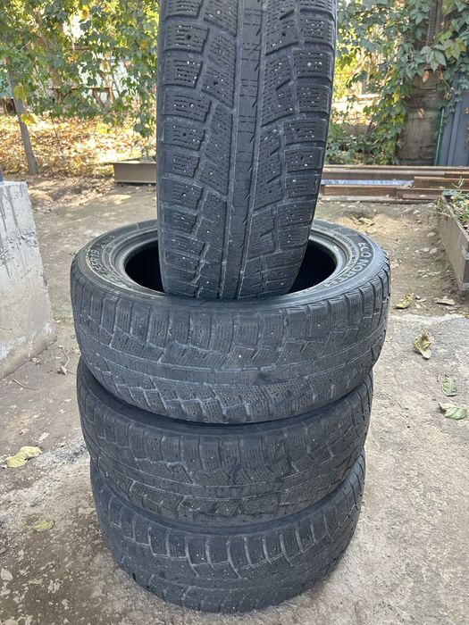 235.55.R19 шины продаётся цена за комлект