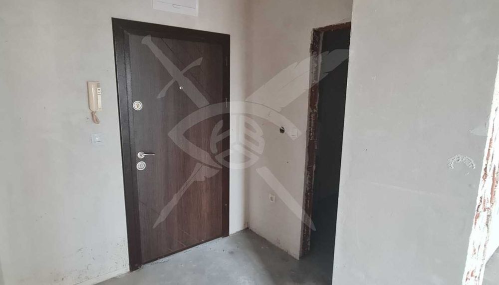 Продава се Тристаен апартамент в Пловдив, Коматево - 97 кв.м за 1083 €/кв.м - Снимка #12