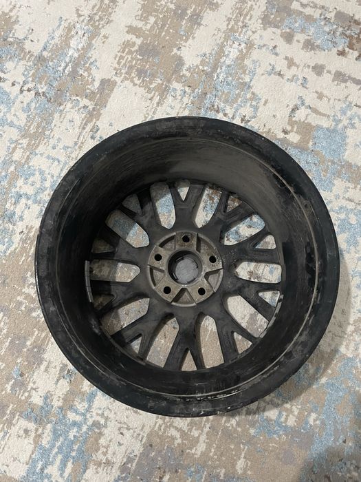 Продаю диск 17 размера 1 шт