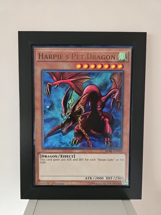 Югио (Yu-Gi-Oh!) Арт в Стилна Черна Рамка със Стъкло – 25x34 см