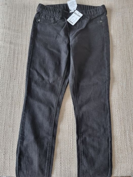 Vand blugi noi Tezenis