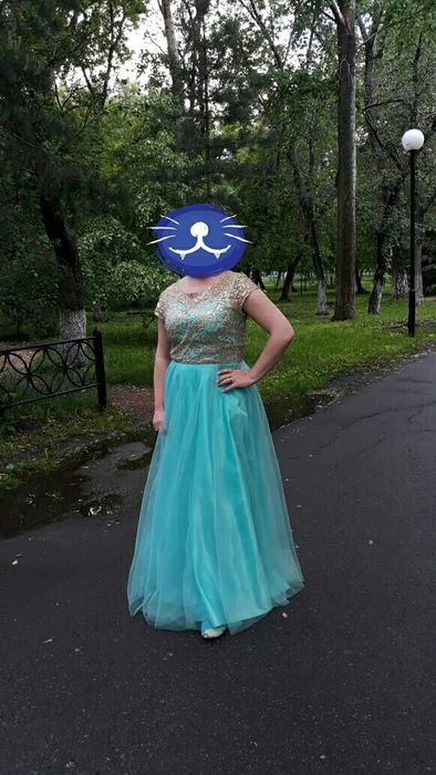 Продам нарядное платье