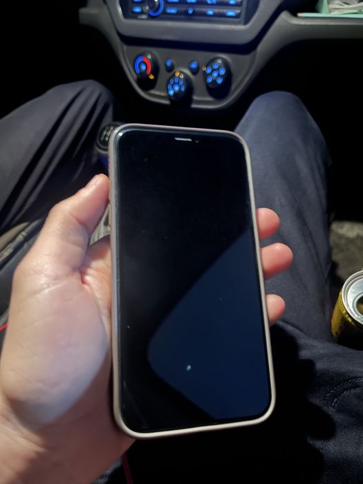 Продается айфон ХР