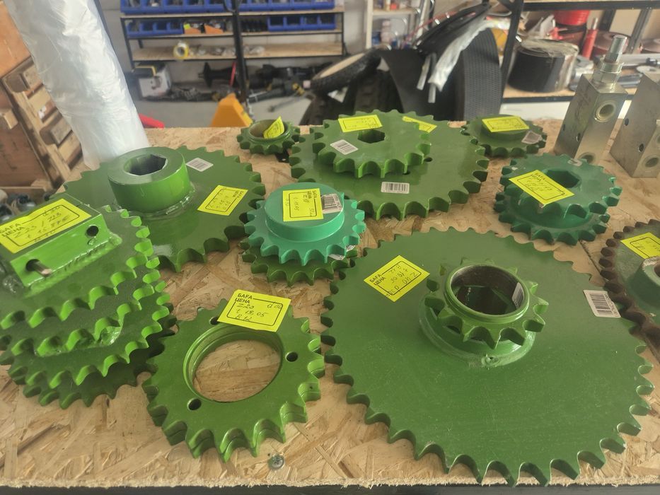 Шестерни John Deere 550, 582, 592