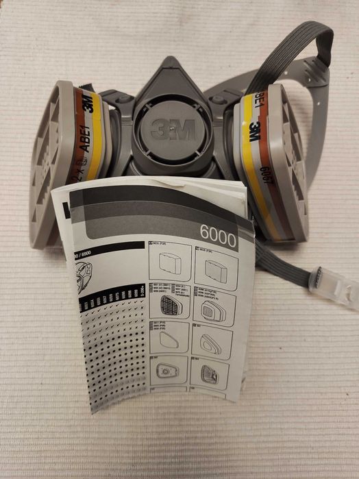 Полумаска 3M 6000 + филтри 6057