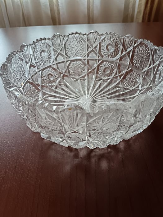 Хрустальная ваза