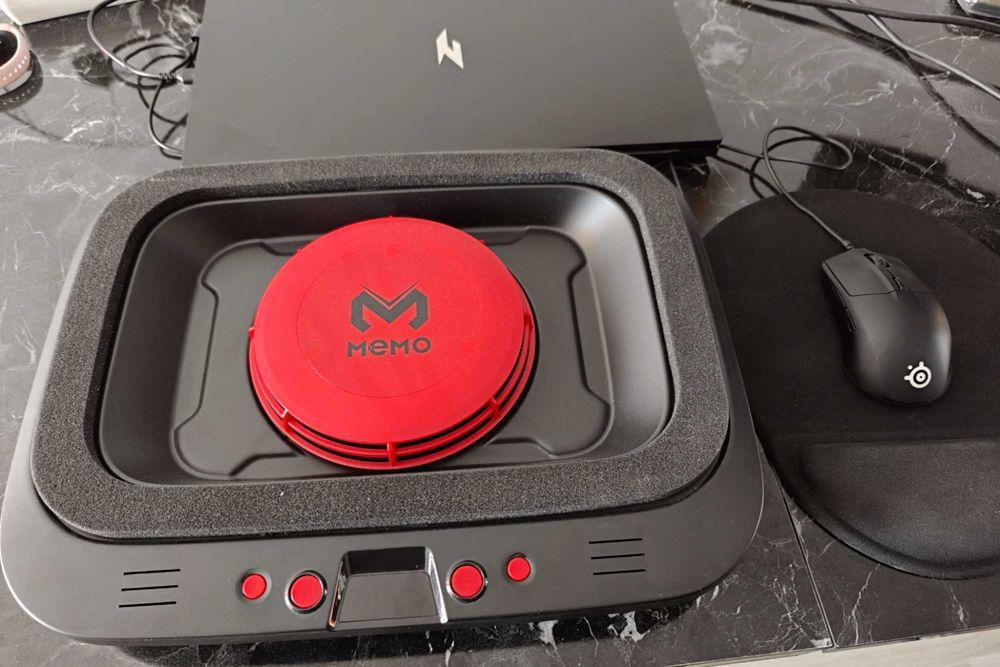 Laptop Gaming Acer Nitro V 17 AI ANV17-41-R5KX + Mouse SteelSeries Rival 3 + Cooler MEMO 2420 RPM