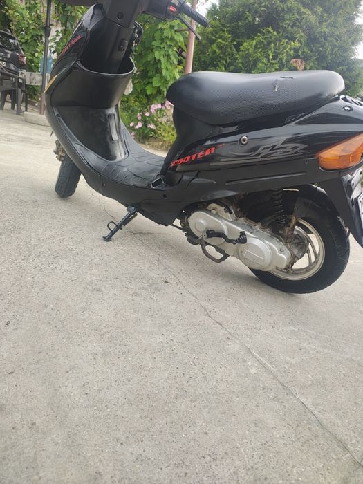 Scuter 49 cc 4t gy6