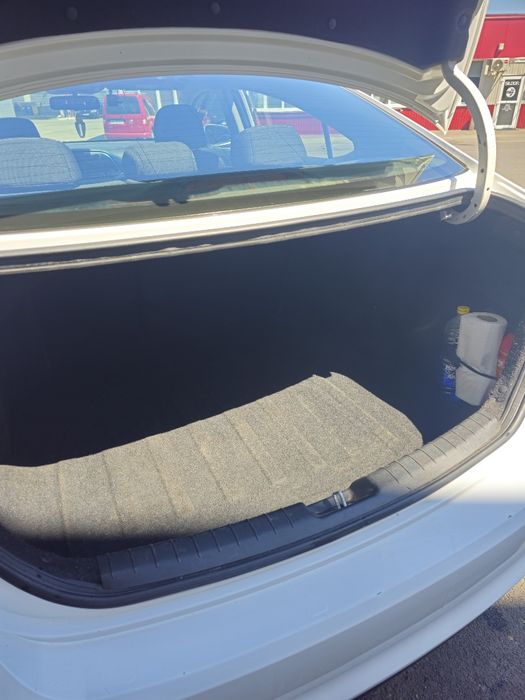 Hyundai elantra 1.6 + GPL