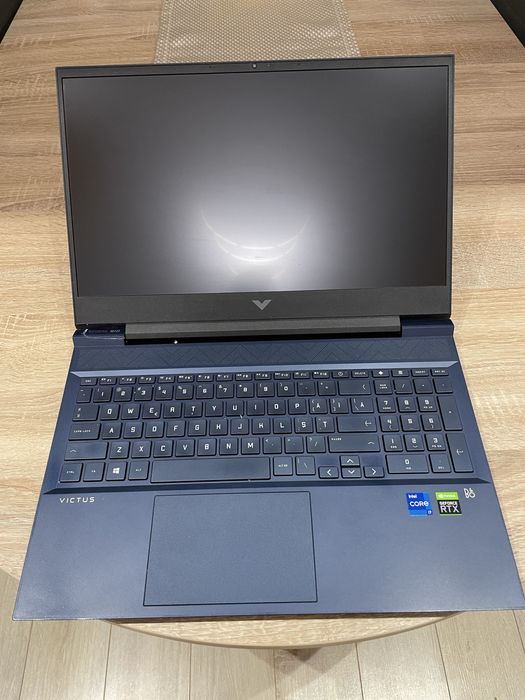 Laptop 16” HP Victus - i7 16gb - placa video 3060