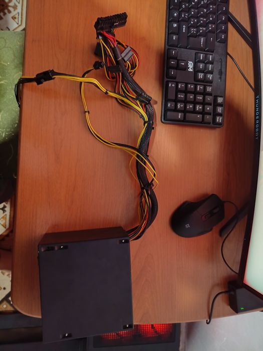 Продам  блок питания для компьютера