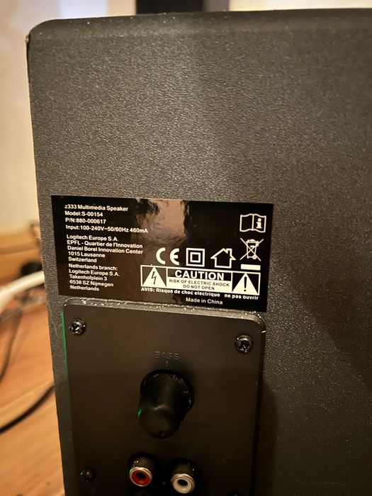 Sistem audio Logitech 2.1 Z333, stare foarte buna