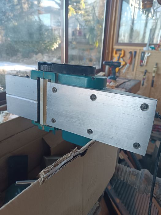 Ренде за дърво електрическо Макита