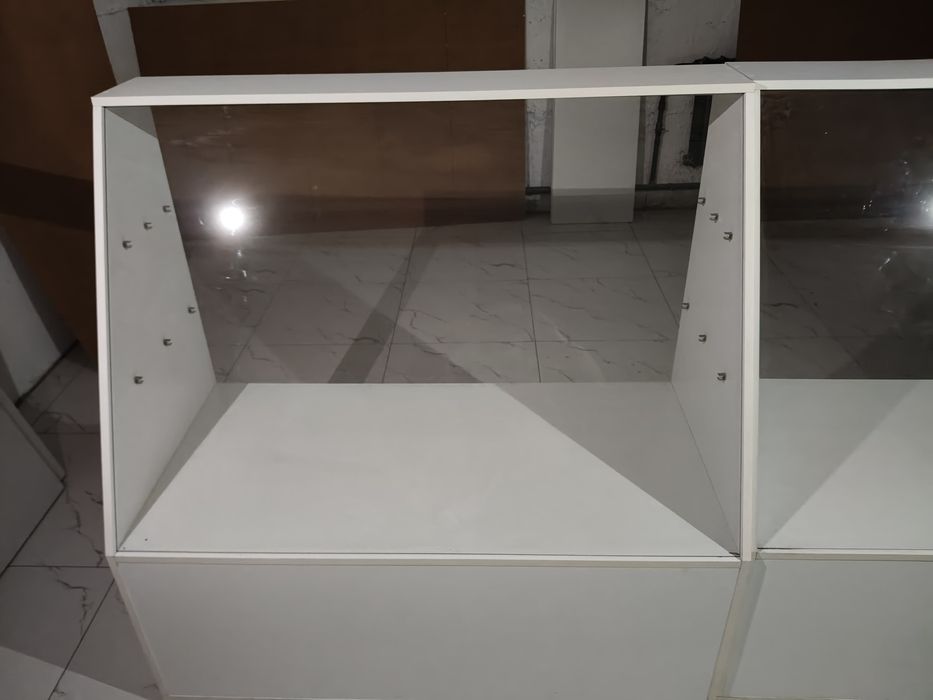 Торговые витрины для магазина