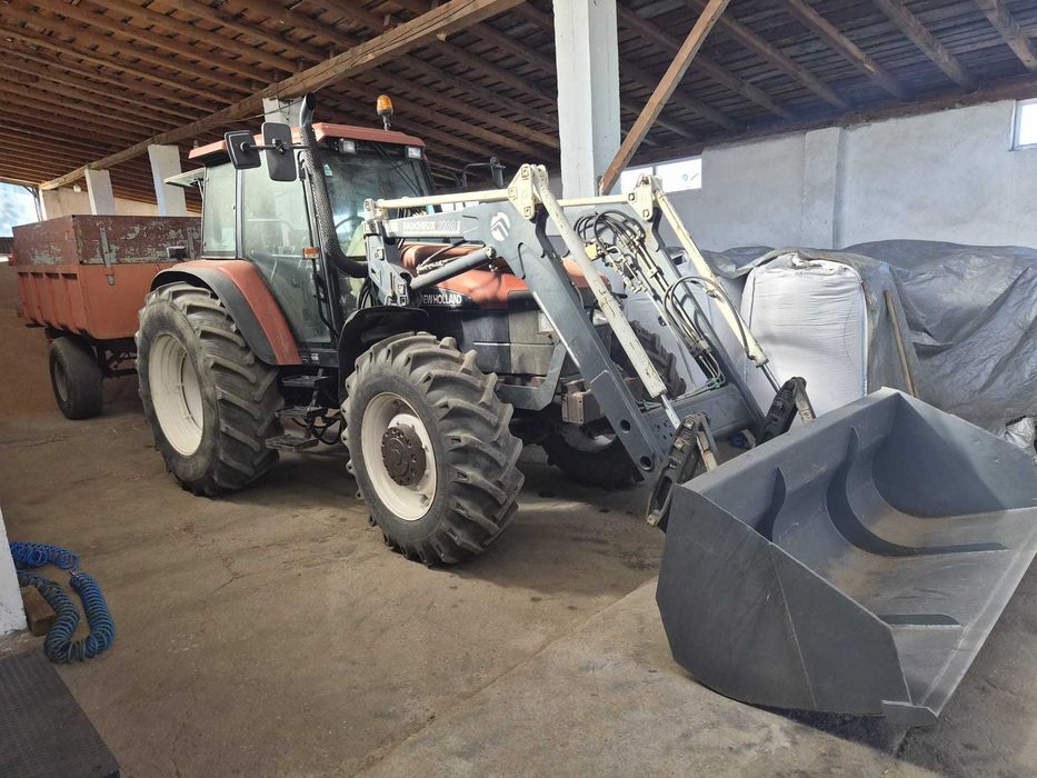 New Holland M135dt, AC, an 2000, incarcator frontal Faucheus cu 2 cupe