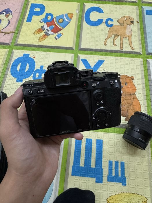Обменяю sony a73 и sigma 56mm