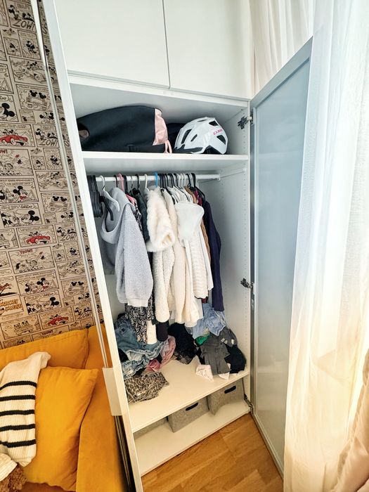 Гардероб и шкаф с огледални врати Ikea отлично състояние