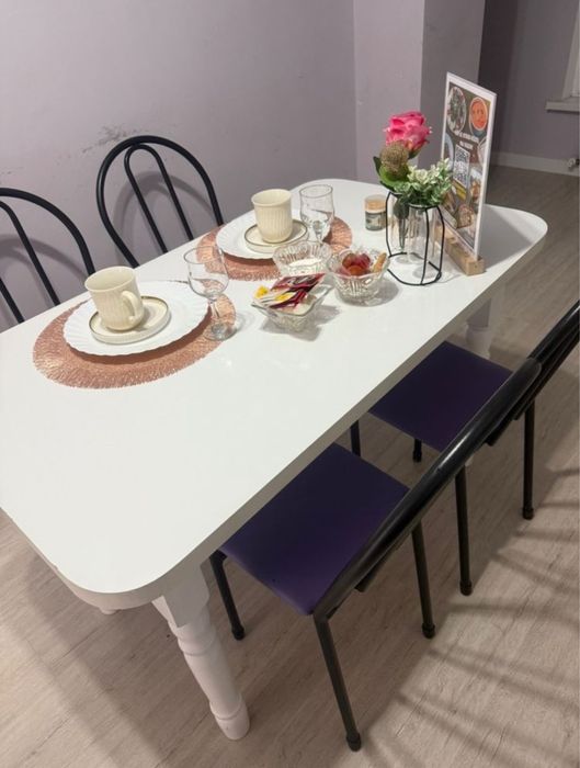 Стол стулья сатылад 30000