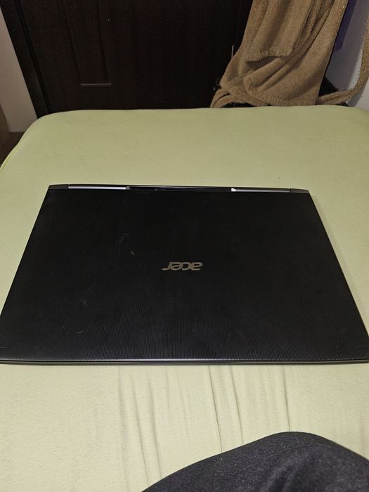 Геймърски лаптоп Acer Aspire Nitro V17 VN7-793G Black Edition