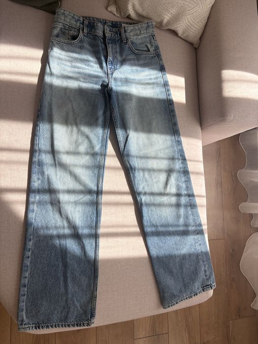 Женские джинсы Bershka
