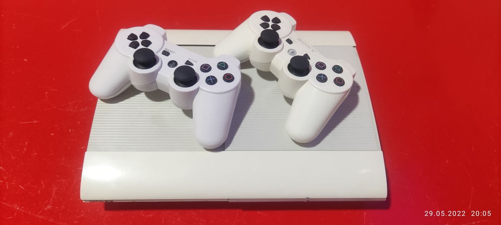 Playstation 1-2-3-4-5 Sotiladi