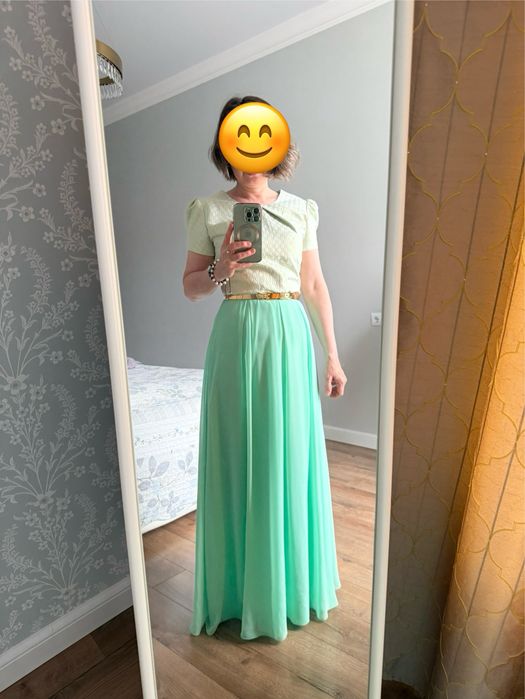 Платье на выпускной.