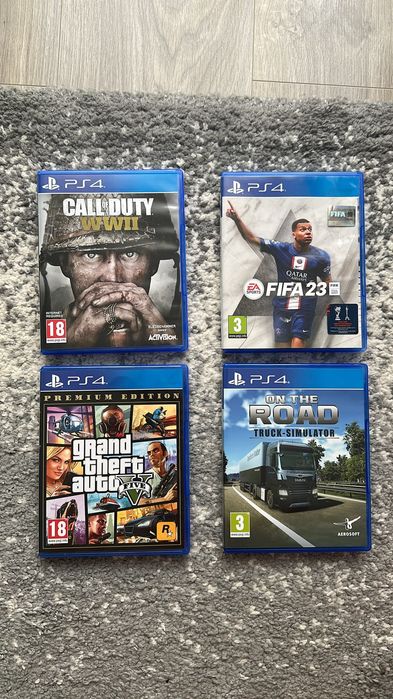 Play Station 4 1 TB+ 2 controllere